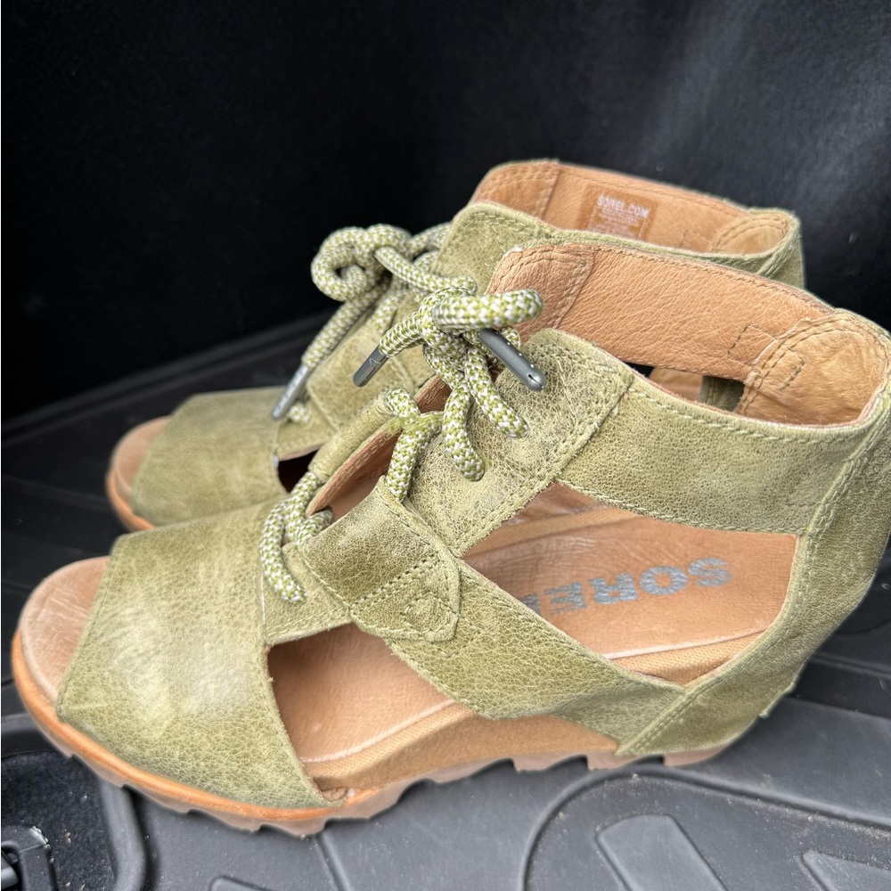 Sorel Green Lace-Up Women's Sandals